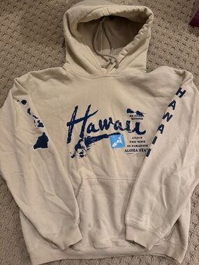 Gildan Beige Hawaii Graphic Hoodie with Navy Blue Print